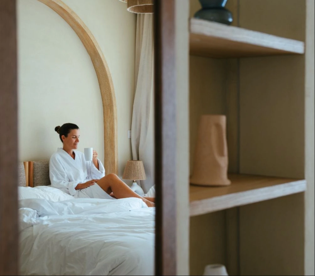 24-Hour In-Cabana Dining